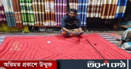 রাঙ্গাবালীর বিভিন্ন হাট বাজারে লেপ-তোশক তৈরিতে ব্যস্ত কারিগররা