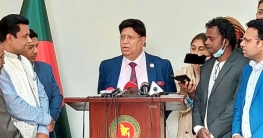 ‘বাংলাদেশে কী ঢং, এক বছর আগে হইচই শুরু করে’ ‘বাংলাদেশে কী ঢং, এক বছর আগে হইচই শুরু করে’