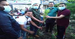 বৃক্ষরোপন কার্যক্রম অব্যাহত রেখেছন ছাত্রলীগ নেতা মেহেদী বৃক্ষরোপন কার্যক্রম অব্যাহত রেখেছন ছাত্রলীগ নেতা মেহেদী