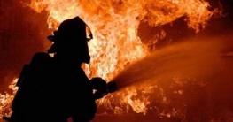 মতিঝিলে বিআইসিসি ভবনে আগুন মতিঝিলে বিআইসিসি ভবনে আগুন