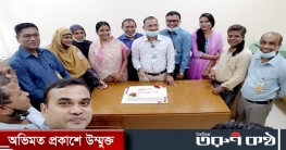 প্রধানমন্ত্রীর জন্মদিন পালন করল কার্যালয়ের কর্মকর্তা কর্মচারিরা