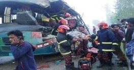 চৌদ্দগ্রাম মহাসড়কে বাস-ট্রাক সংঘর্ষে নিহত ৫ আহত ২০জন