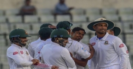 আবারও তাইজুলের শিকার সিকান্দার