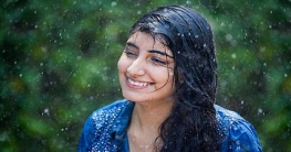 বর্ষাকালে চুলের বিশেষ যত্ন