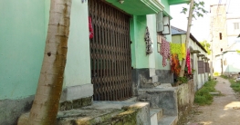 টঙ্গীর সাতাইশে চলাচলের রাস্তা না রেখে বহুতল বাড়ির নির্মাণ!