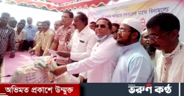 মেলান্দহে ক্ষতিগ্রস্থ কৃষকদের মাঝে শস্যবীজ ও সার বিতরন