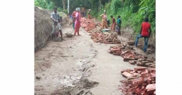 অবশেষে রাস্তার জন্য জায়গা ছাড়তে বাধ্য হলো প্রভাবশালীরা