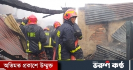 চকবাজারে প্লাস্টিক কারখানায় অগ্নিকাণ্ড