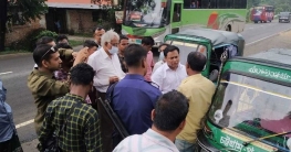 মহাসড়ক ঝুঁকিমুক্ত রাখতে থ্রি-হুইলারের বিরুদ্ধে অভিযান