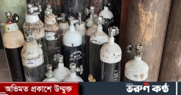 চুরি করা ট্রাক নিয়ে দিনভর নজরদারি, রাতে দোকানে লুট