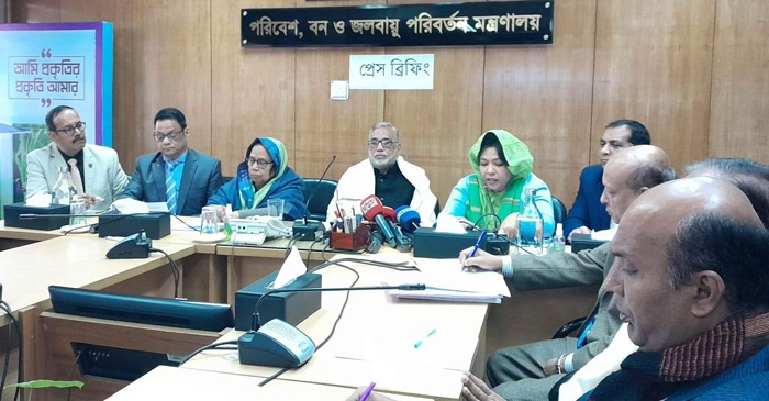 সংবাদ সম্মেলনে পরিবেশ, বন ও জলবায়ু পরিবর্তনমন্ত্রী মো. শাহাব উদ্দিন