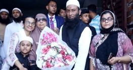 ১৬ হাজার টাকায় মোস্তফা এখন ৪০০ যুবকের কর্ণধার ১৬ হাজার টাকায় মোস্তফা এখন ৪০০ যুবকের কর্ণধার