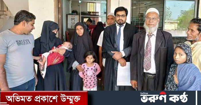 ভিক্ষুকের কোলে নিজের সন্তানকে রেখে পালিয়ে যাওয়ার পাঁচ দিন পর অবশেষে আদালতের মাধ্যমে শিশুটিকে ফিরে পেয়েছেন সুরমা বেগম।