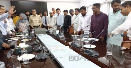 শিক্ষকদের বিক্ষোভ, ক্লাসরুমে ফিরছেন শিক্ষকরা শিক্ষকদের বিক্ষোভ, ক্লাসরুমে ফিরছেন শিক্ষকরা