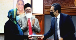 প্রধানমন্ত্রীর আশ্রয়ণ প্রকল্পে ব্যাংক এশিয়ার ৪ কোটি টাকা প্রদান প্রধানমন্ত্রীর আশ্রয়ণ প্রকল্পে ব্যাংক এশিয়ার ৪ কোটি টাকা প্রদান