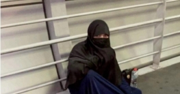 ফুটপাতে ভিক্ষা করতেন কোটিপতি নারী, যেতেন গাড়িতে