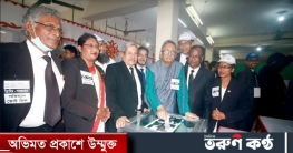 এডভোকেট‘স বার এসোসিয়েশন নির্বাচনে ভোট দিলেন এমপি বাদশা