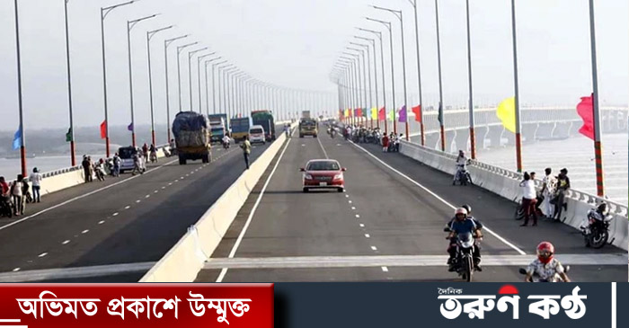 ঈদে পদ্মাসেতু দিয়ে বাইক চলবে না, বিকল্প রুট হিসেবে শিমুলিয়া ফেরি চালু করে মোটরসাইকেল পারাপারের কথা জানিয়েছেন নৌ পরিবহন প্রতিমন্ত্রী খালিদ মাহমুদ চৌধুরী।