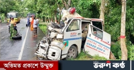 গোপালগঞ্জে ট্রাক-অ্যাম্বুলেন্স সংঘর্ষে প্রাণ গেল ৪ জনের