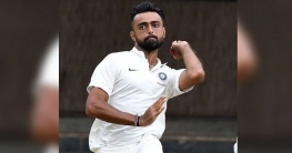 একযুগ পর টেস্টে ফিরে অভিষেক উইকেট উনাদকাটের