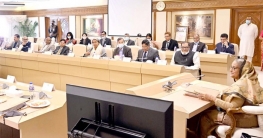 প্রেসক্রিপশন ছাড়া অ্যান্টিবায়োটিক বিক্রিতে জরিমানা ২০ হাজারপ্রে