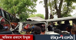 গোপালগঞ্জে বাস-মাইক্রোবাস সংঘর্ষে নিহত ৫