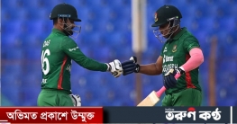 দানবীয় ব্যাটিংয়ে ১৭ ওভারেই ২০২ রানের পাহাড় বাংলাদেশের