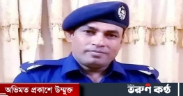 ভ্যান চালককে জরিমানা ও হতাশা থেকে মুক্তি দিলেন ওসি আক্তার হোসেন