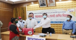 বঙ্গমাতা’র জন্মদিনে জামালপুরে সেলাই মেশিন পেলেন ৪২ জন দুস্থ নারী