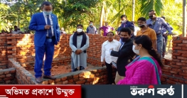 দ.সুনামগঞ্জে দুর্যোগ সহনীয় গৃহ নির্মাণ কাজ পরিদর্শনে জেলা প্রশাসক
