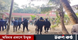 ভোটকেন্দ্রে ককটেল বিস্ফোরণ, আহত ৫