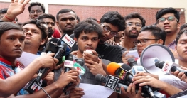 দশ দফা দাবিতে আজও উত্তাল বুয়েট