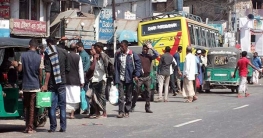 সিলেটে পরিবহন ধর্মঘটে ভোগান্তিতে যাত্রীরা
