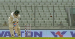 মোস্তাফিজের পর তাইজুলের ধাক্কা