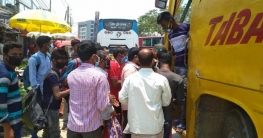 গণপরিবহনে মানা হচ্ছে না স্বাস্থ্যবিধি গণপরিবহনে মানা হচ্ছে না স্বাস্থ্যবিধি