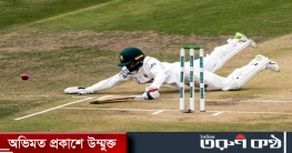 ৩ ইউকেট হারিয়ে ব্যাকফুটে বাংলাদেশ