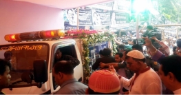 শ্রদ্ধা নিবেদনের জন্য দলীয় কার্যালয়ে এরশাদের মরদেহ