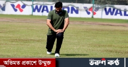 মাশরাফিকে নিতে দুই দলের লড়াই