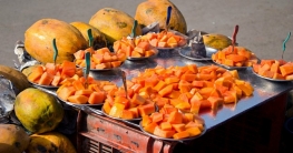রাস্তার কাটা ফল খেলে হবে যে ক্ষতি