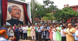 রাজশাহী কলেজে বঙ্গবন্ধুর আবক্ষ ম্যুরাল উন্মোচন