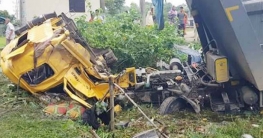 গাজীপুরে ট্রাকে ট্রেনের ধাক্কা, নিহত ২