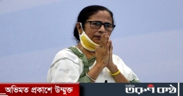 এগিয়ে মমতা
