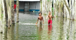 কুড়িগ্রামে ভারতের পাহাড়ী ঢলে আবারো নদ-নদীর পানি বৃদ্ধি পাচ্ছে