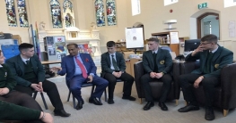 আয়ারল্যান্ডের শিক্ষার্থীদের ভাষা আন্দোলনের গল্প শোনালে