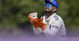 ২০ মিনিটে তিনবার আঘাত, পান্তকে নিয়ে উদ্বেগে ভারত