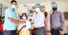 বিরামপুরে বয়স্ক‌, বিধবা ও প্রতিবন্ধী ভাতা বহি বিতরণ