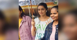 মুম্বাইয়ের রাস্তায় শ্রদ্ধা
