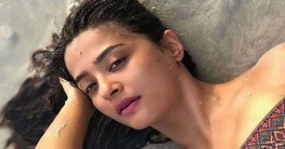 মেয়ের প্রথম ছবি শেয়ার করলেন সুরভিন