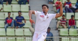 জিম্বাবুয়ের দ্বিতীয় উইকেটটিও তাইজুলের