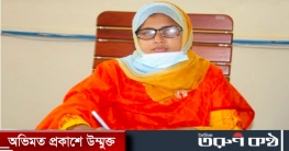 করোনায় মারা যাওয়া নারীর গোসল করালেন ইউএনও করোনায় মারা যাওয়া নারীর গোসল করালেন ইউএনও